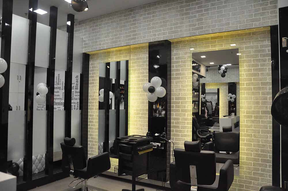 Essensuals store at kumar pacific
